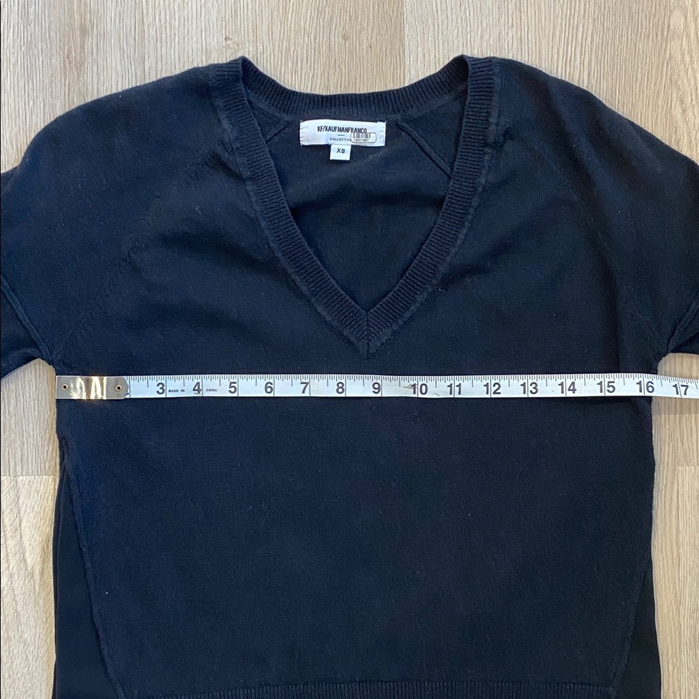 Kaufmanfranco Layered V-Neck Long Sleeve Top Black XS Minimalist Chic - Picture 13 of 14